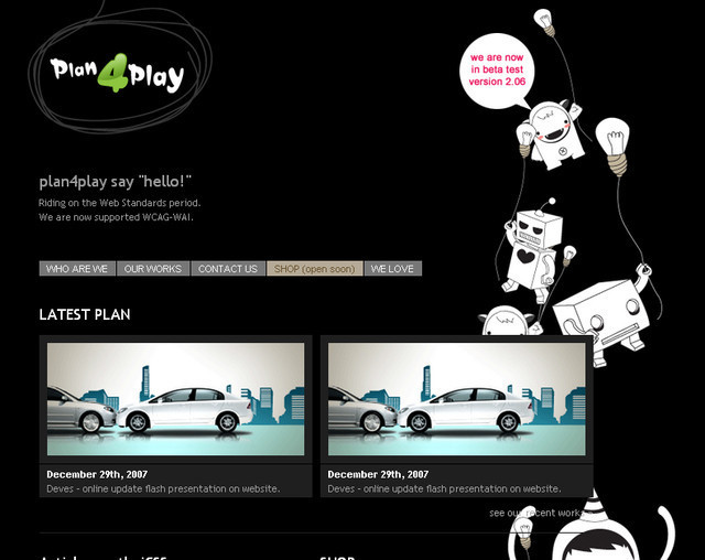 creative site with a blabk grey dark layout Plan 4 Play