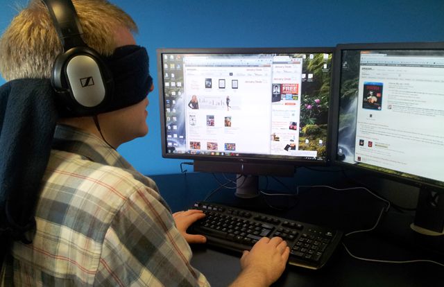 Using a screenreader blindfolded to test websites